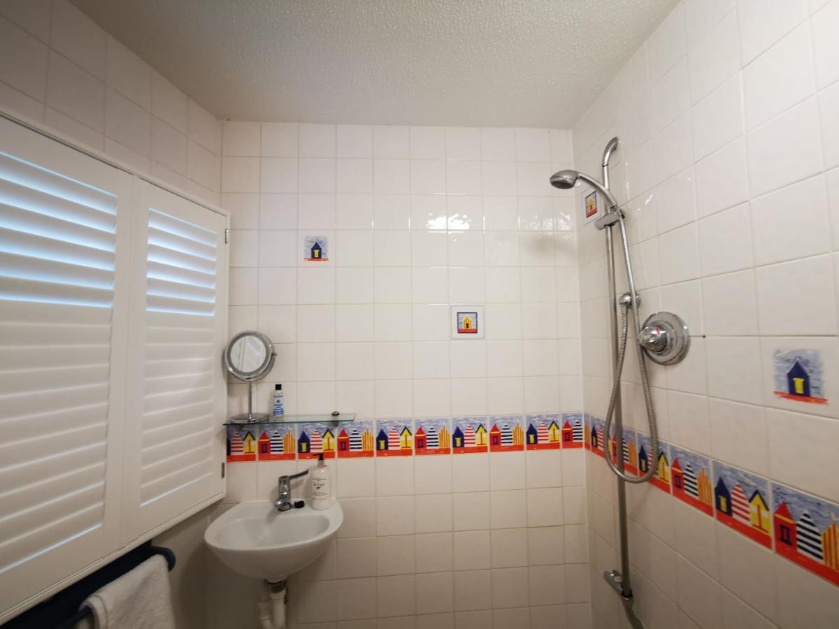 Sea View 3 Bedroom Seaside Property Chichester Exterior foto